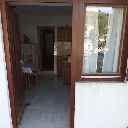 Jakov Апартаменты *