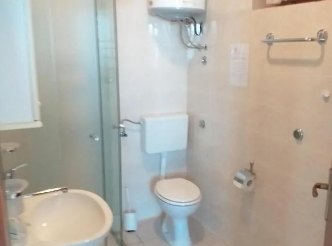 Jakov Апартаменты Стариград