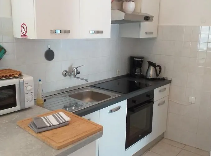 Jakov * Стариград